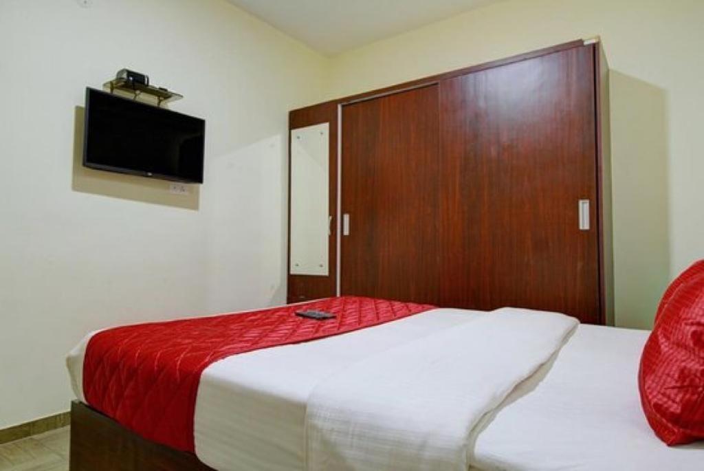 Pinehill Suits Udagamandalam Exterior photo